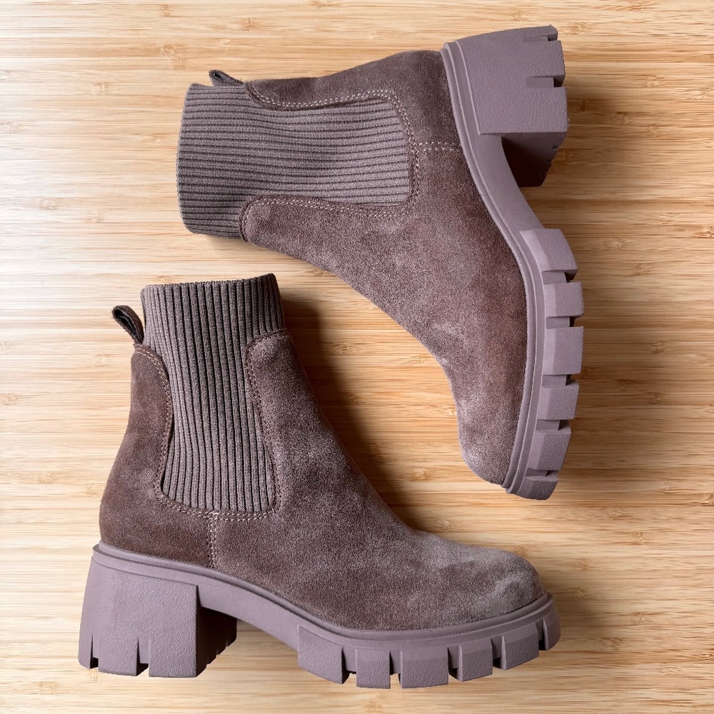 Steve Madden Hutch Lugged Sole Chelsea Ankle Suede Boot in Taupe 6